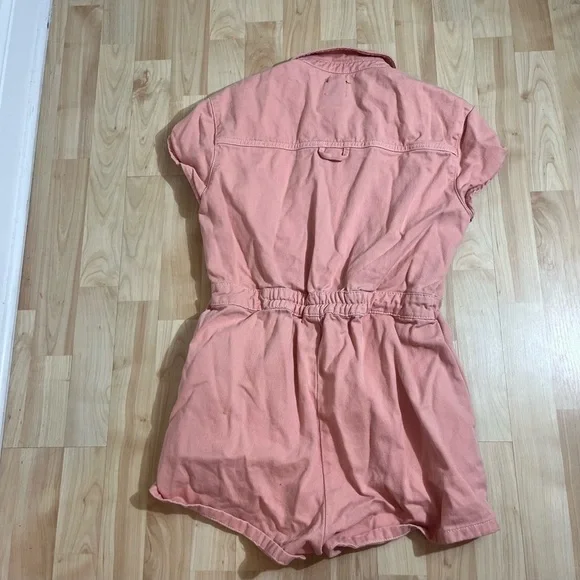 BDG Urban Outfitters Joey Short sleeved Coverall Romper Peach Size Small - Picture 2 of 6